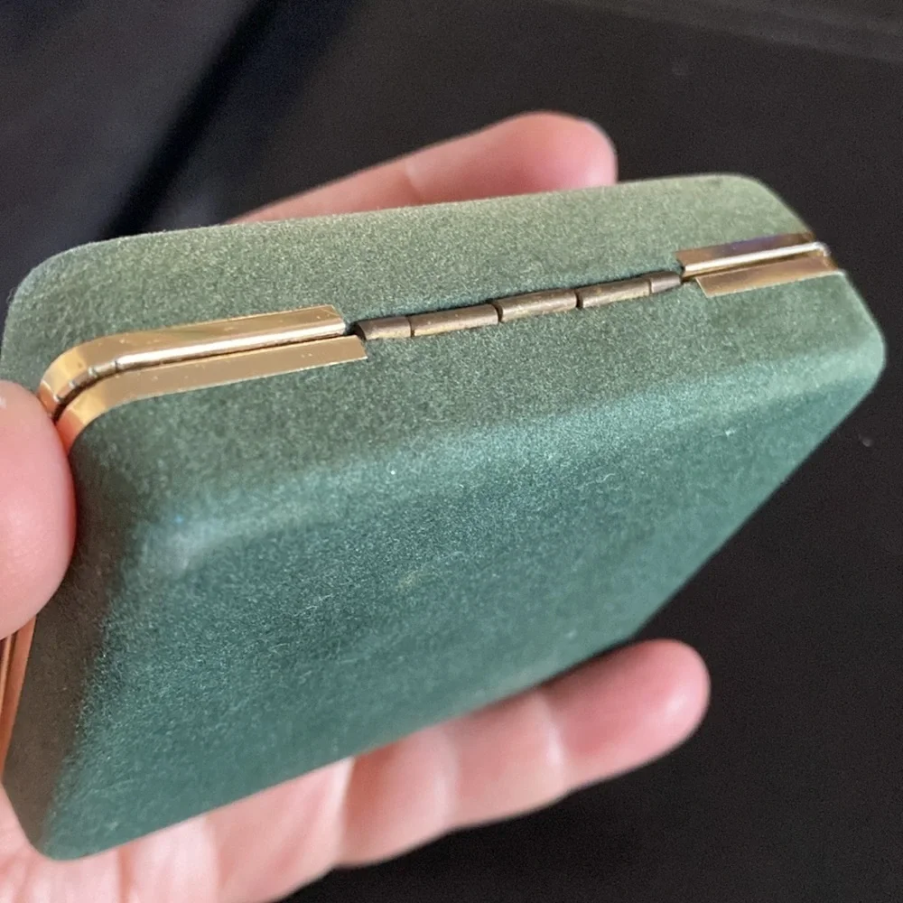 Vintage Antique Mario Pierrali gold tie clip with golfer